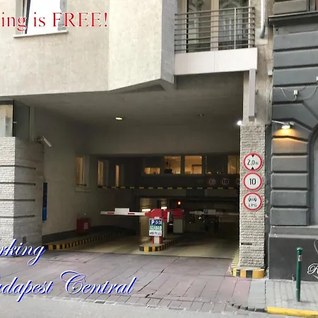 Apartamento Vika Deluxe Central *